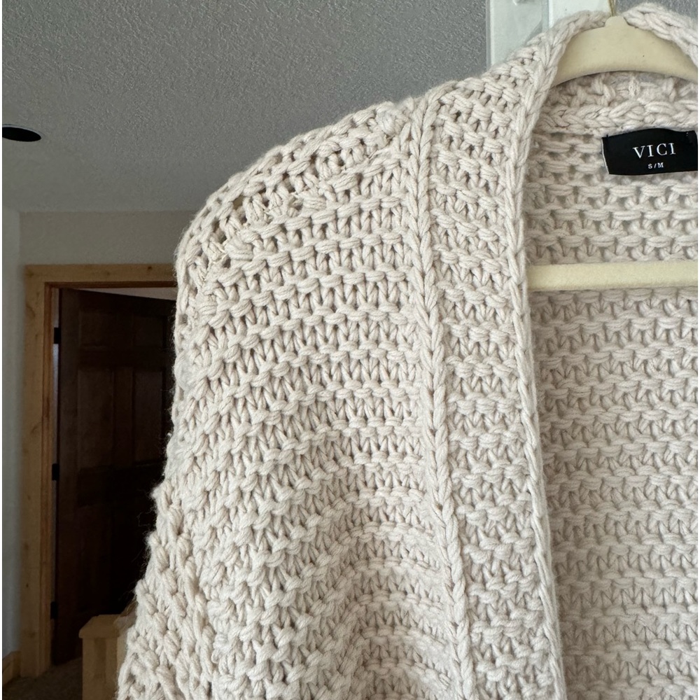 Vici Cardigan